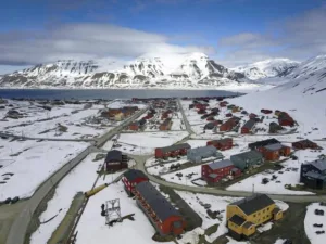 Japa easily: Longyearbyen, Svalbard is unique Visa-Free Zone to think of