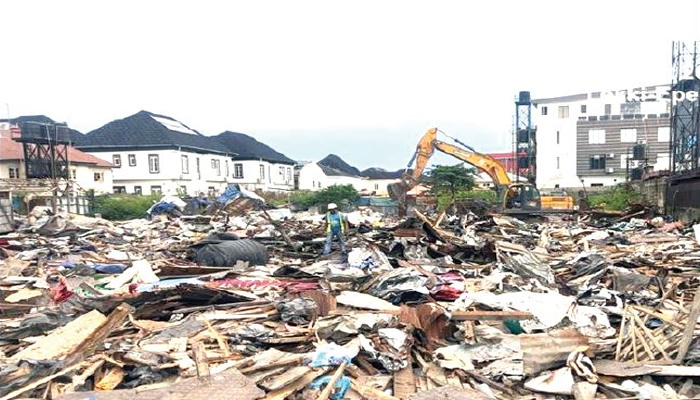 Lagos begins demolition of Ikoyi structures over drainage
