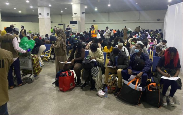 108 stranded Nigerians return from Niger