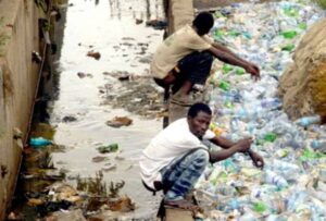 Open defecation: Oyo govt to reprimands offenders
