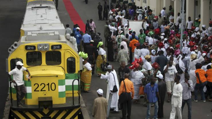 FG launches e-ticketing for Lagos-Ibadan, Warri-Itakpe rail lines