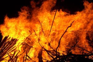 Fire engulfed Ladipo plank market in Lagos