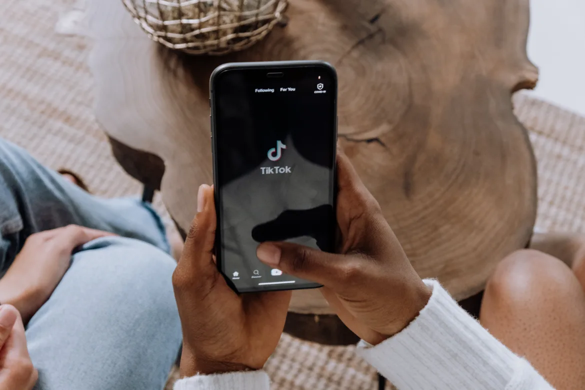 TikTok pexels cottonbro studio 5081930