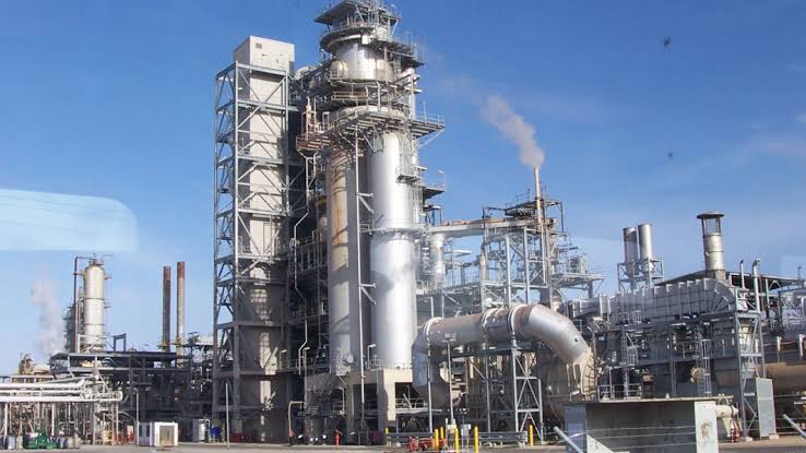 Dangote refinery gets another one million crude barrels